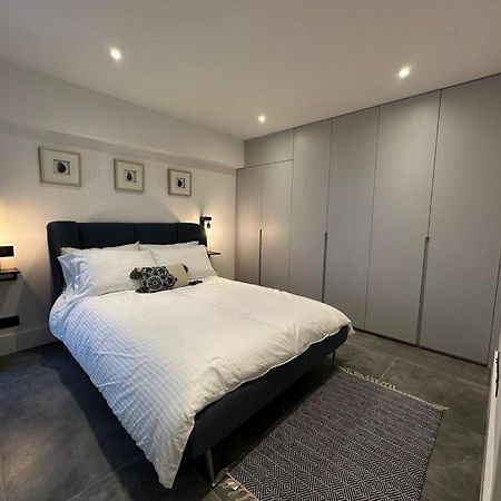 Two Bedroom House In Kilburn ロンドン エクステリア 写真